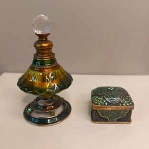 Vintage Green and Gold Perfume Bottle with Decorative Box